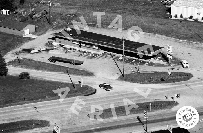 Dog n Suds (DogNSuds, Dog-N-Suds) - St Johns - 1110 N Us-27 2 (newer photo)